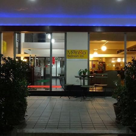 Mango Bedroom Inn Bangkok Exterior photo