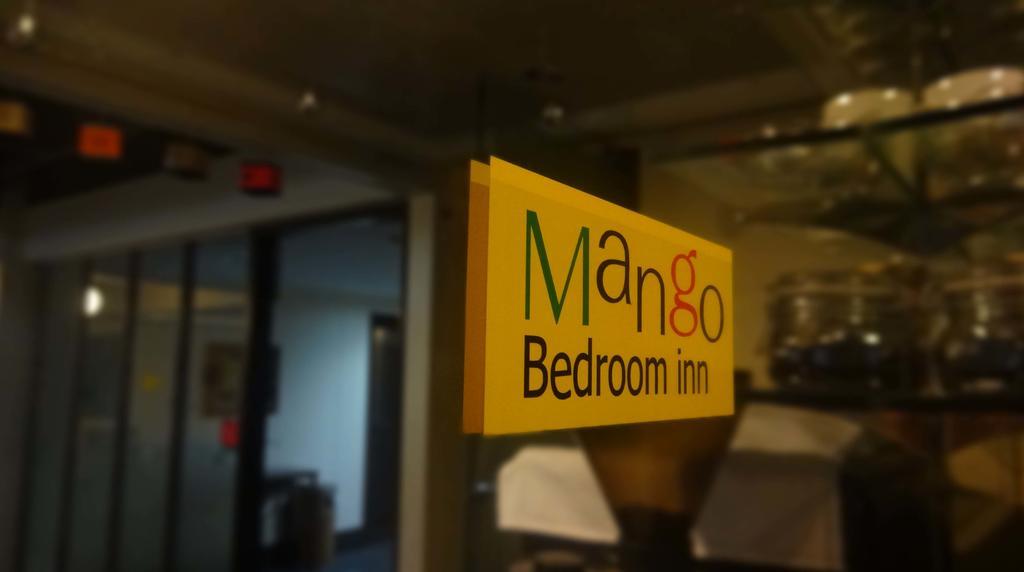 Mango Bedroom Inn Bangkok Exterior photo